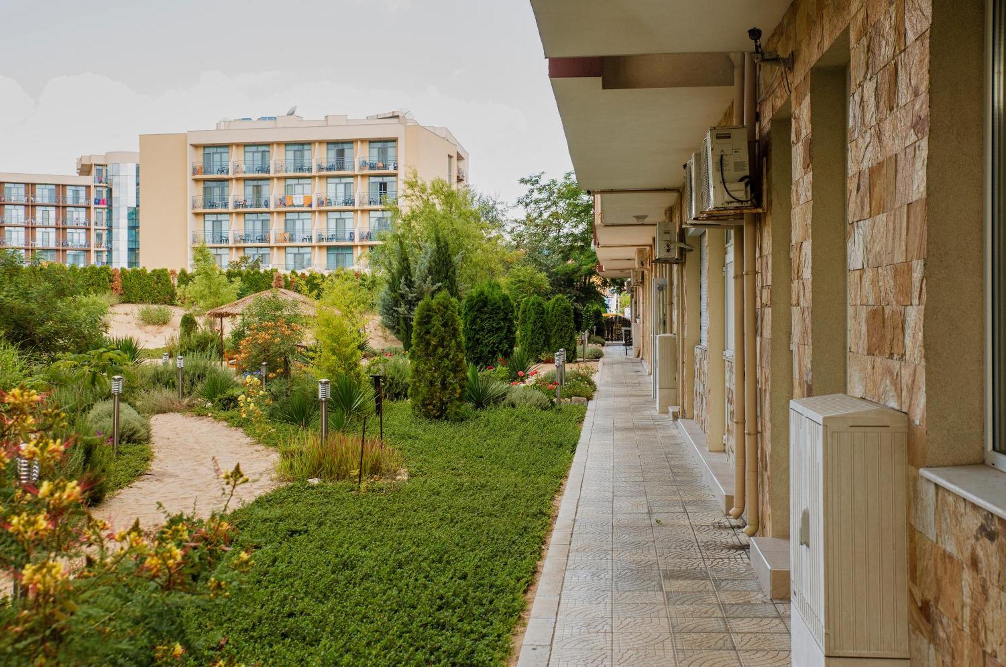 Dune Residence Apartments Sunny Beach Exterior photo